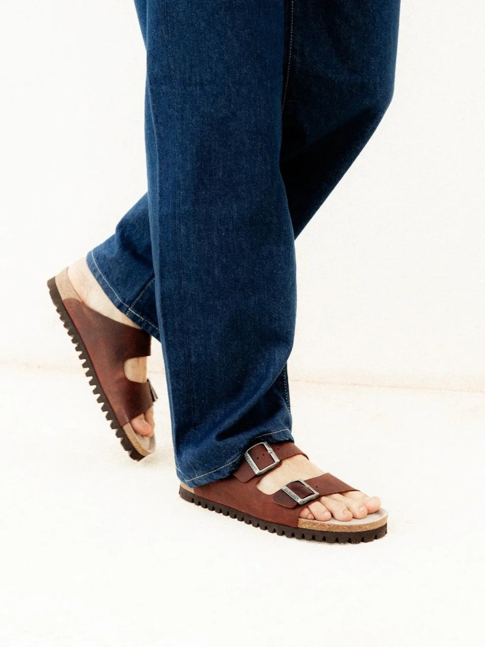 Genuins Hawaii Oiled Leather Sandals - Habana